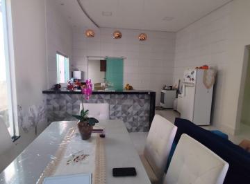 Casa de 3 quartos, Águas Claras · Casa em Condomínio Fechado!