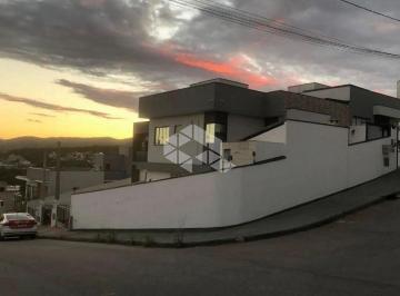 709684_iNI8K4GDP3HtL5kF_70968468b8555ae6d7b.jpg · Casa mobiliada com 2 quartos/dormitórios no bairro Potecas, em São José - SC