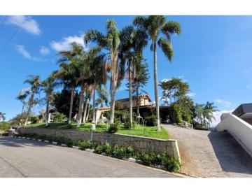 Casa · 375m² · 3 Quartos · 8 Vagas · Luxo e Comodidade em Arujá: Casa dos Sonhos