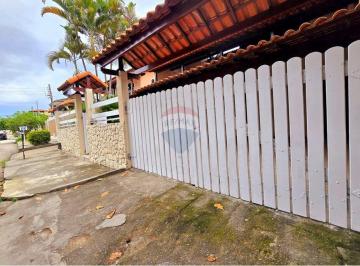 Casa · 241m² · 3 Quartos · 2 Vagas · Sua Casa Perfeita a 200m da Praia de Piratininga!