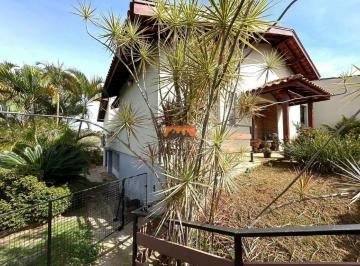 Casa · 235m² · 3 Quartos · 4 Vagas · Excelente Casa Térrea à Venda na Cidade Universitária ll