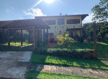 Casa · 200m² · 3 Quartos · 2 Vagas · Vendo Casa em Condomínio Fechado 
