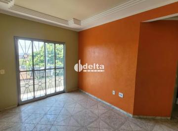 Apartamento · 55m² · 3 Quartos · 1 Vaga · Apartamento com 3 quartos sendo 1 suíte disponível para locação no bairro Planalto em Uberlândia-MG