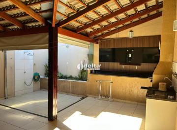 Casa · 150m² · 2 Quartos · 1 Vaga · Casa no condomínio Terra Nova I disponível para venda em Uberlândia-MG