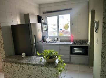 Apartamento · 52m² · 2 Quartos · 1 Vaga · Apartamento disponível para locação no bairro Santa Mônica em Uberlândia-MG.