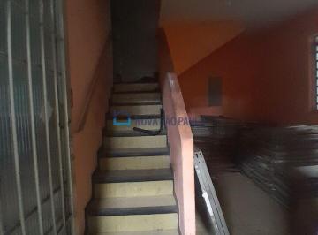 Comercial · 636m² · 2 Vagas · Amplo galpão com doca , na Saúde!