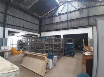 Comercial · 376m² · 2 Quartos · 1 Vaga · galpão comercial no Bairro da Saúde