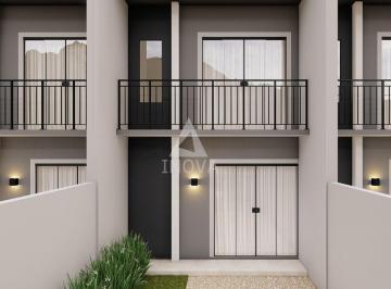 Casa · 67m² · 2 Quartos · 1 Vaga · Sobrado à venda no bairro Beira Rio - Guaramirim/SC
