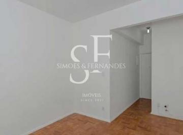 Apartamento · 40m² · 1 Quarto · 1 Vaga · Tijuca - Rua Silva Teles - Quarto e Sala, com vaga de garagem. Próximo a Barão d