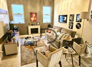 a0d786794dbadea0e115d0b458542cc14709340a · Casa com 3 quartos, 230 m² - venda por R$ 1.680.000 ou aluguel por R$ 10.920/mês - Loteamento Recant