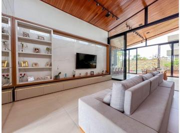 Foto 1 · Casa de 291 m² com 03 quartos à venda,  por R$ 4.200.000 - Residencial Goiânia Golfe Clube - Goiânia