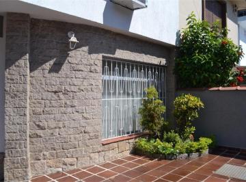 Casa · 122m² · 3 Quartos · 2 Vagas · Sobrado com 3 quartos à venda em Ponta Da Praia - SP
