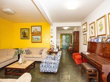 Casa · 380m² · 5 Quartos · QI 11 - Casa sobrado com 5 quartos - 1 suíte - 2 vagas - Guará I