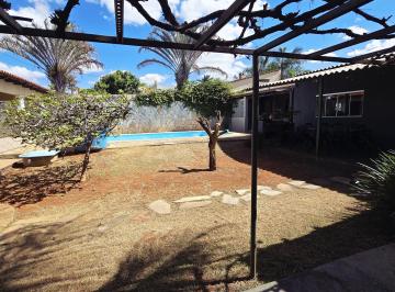 Casa de 4 quartos, Águas Claras · 4 quartos Arniqueira lote 780m lazer piscina casa condomínio imóvel 