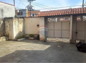 Casa · 70m² · 2 Quartos · 2 Vagas · "Charmoso Sobrado para Alugar na Vila Ema, SP!"