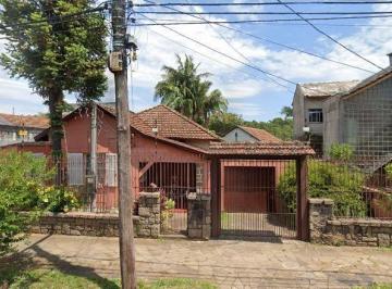 Casa · 200m² · 4 Quartos · 2 Vagas · Casa de 03 dormitórios com suite à venda no bairro Medianeira, Porto Alegre
