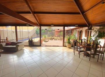 Casa · 650m² · 5 Quartos · 4 Vagas · Casa, 5 quartos, 3 suites, 4 vagas