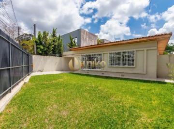 Casa · 230m² · 3 Quartos · 6 Vagas · Casa Térrea com 3 Dormitórios no Jardim Social