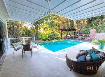 Casa · 210m² · 3 Quartos · 4 Vagas · Excelente casa térrea com piscina venda!