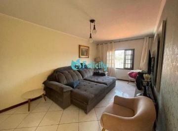 Casa · 109m² · 2 Quartos · 2 Vagas · Sobrado com 2 suítes, 2 vagas, 150m2 na Vila Jaguari