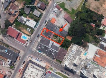 2 · Terreno de 300m² em Barreiros