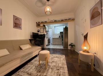 Apartamento · 55m² · 2 Quartos · Apartamento 2 Dorms no Centro Histórico - R$ 189 Mil!