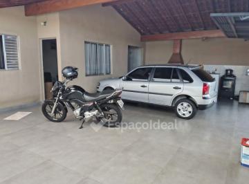 Casa · 70m² · 2 Quartos · 2 Vagas · Vende se Imóvel Jardim carolina (lençois paulista)R$339.000,00