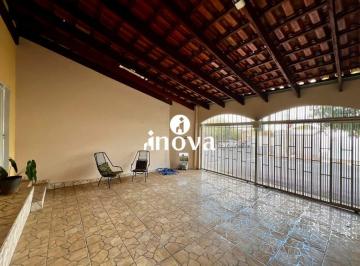Casa · 137m² · 2 Quartos · 3 Vagas · Casa à venda, bairro Cassio Resende