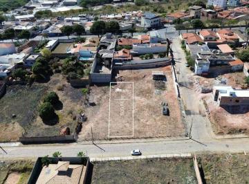 Terreno · 501m² · Lote próximo ao Supermercado BH no Residencial Santanense