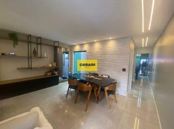 Casa · 131m² · 3 Quartos · 3 Vagas · Sobrado de 3 dormitórios à Venda no Bairro Nova Petrópolis – Reformado e Moderno
