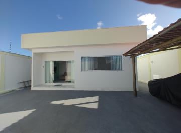 Casa de 2 quartos, Santa Cruz Cabrália · Casa individual perto da praia em Nova Cabrália, Santa Cruz Cabrália, Bahia.