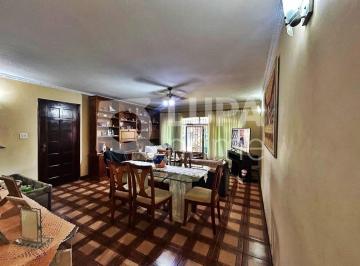 Casa · 158m² · 3 Quartos · 2 Vagas · CASA COM 3 QUARTOS E 2 VAGAS DE GARAGEM PARA LOCAÇÃO NO PARQUE NOVO MUNDO