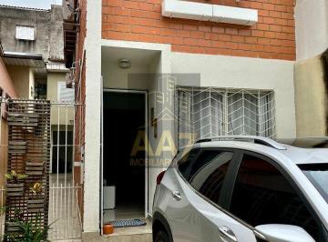 Casa · 80m² · 2 Quartos · 2 Vagas · Sobrado com Suíte, Espaço Gourmet e Vagas de Garagem no Residesidencial Vista Verde!