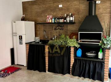 Casa · 80m² · 2 Quartos · 2 Vagas · Sobrado com Suíte, Espaço Gourmet e Vagas de Garagem no Residesidencial Vista Verde!