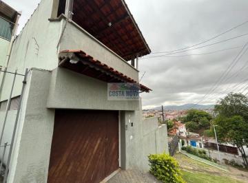 Casa · 150m² · 4 Quartos · 2 Vagas · Casa com 4 quartos e quintal amplo à venda na Vila Maria Luísa
