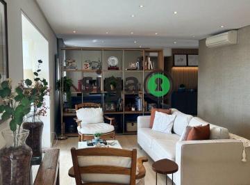 Apartamento · 200m² · 3 Quartos · 4 Vagas · Apto à Venda com 200m², 3 suites, 4 vagas, Semi mobiliado, andar alto, no Panamby