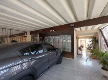 Casa · 120m² · 3 Quartos · 2 Vagas · Sobrado na Regiões da Vila Mazzei com 120m², com 3 dormitórios, 2 banheiros e 2 vagas.