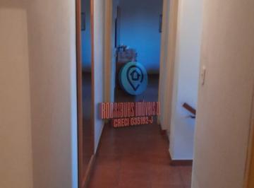 Casa · 235m² · 3 Vagas · Apartamento 03 Dorm. em Jardim Senice  -  São Paulo