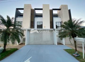 Casa · 124m² · 2 Vagas · Sobrado à venda em excelente localização no JARDIM GISELA, TOLEDO - PR