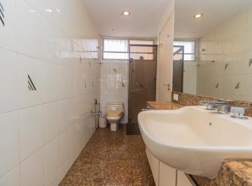 IMG_20260604_065137_000.jpeg · Atraente sobrado para venda em Jardim Umuarama com 3 quartos, sendo 1 suíte, 173m² - remaxfront#QC83