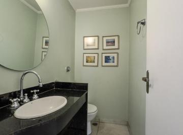 IMG_20260609_065213_000.jpeg · Confortável casa para venda em Vila Madalena com 3 quartos, sendo 2 suítes, 257m² - remaxfront#T0N8M