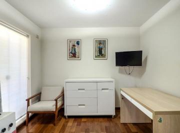 IMG_20260701_181545_000.jpeg · Imperdível casa para venda em Vila Madalena com 3 quartos, sendo 2 suítes, 257m² - remaxfront#T0N8M