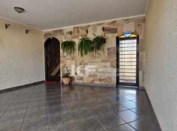 Casa · 249m² · 4 Quartos · 4 Vagas · Sobrado à Venda no Sumarezinho - Ribeirão Preto/SP