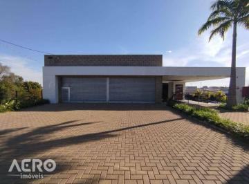 81572af0da52f3b4d843f84f7de633ee31defc96 · Loja nova com 184m2