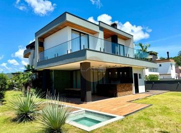 eaf3fc202c6f6a5c1ae574eb3660c1a1dc8d645e · Casa de Alto Padrão à Venda no Condomínio Jardim Ingleses – Florianópolis