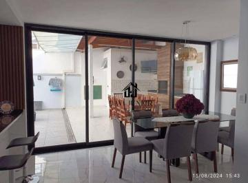 7c3ae02235545d3439925bf1351ffca49d92bed9 · Casa com 3 suites à venda, 259 m² por R$ 1.600.000 - Condomínio Granja Deolinda - Sorocaba/SP