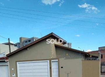 9a904817dd4bddb4d7cefeaf65a90ec7af231ff5 · Casa com 3 dormitórios à venda, 118 m² por R$ 445.000,00 - Vila Marta - Franca/SP