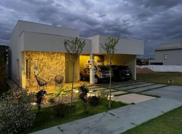 Casa · 205m² · 3 Quartos · 4 Vagas · Casa à venda no Florais da Mata, Várzea Grande - MT