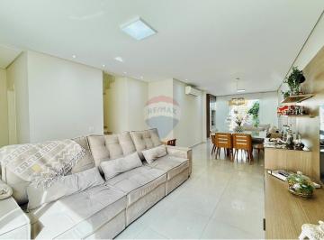 Casa · 160m² · 3 Quartos · 2 Vagas · Casa à venda no Condomínio Vila Grimaldi – 3 dormitórios, 2 suítes, master com closet, área gourmet