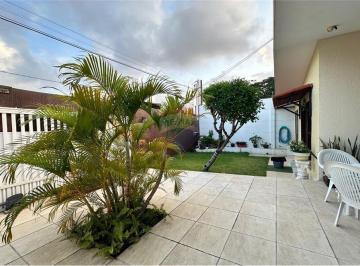 Casa · 157m² · 4 Quartos · 5 Vagas · Casa em ponta negra na cidade de Natal/RN
